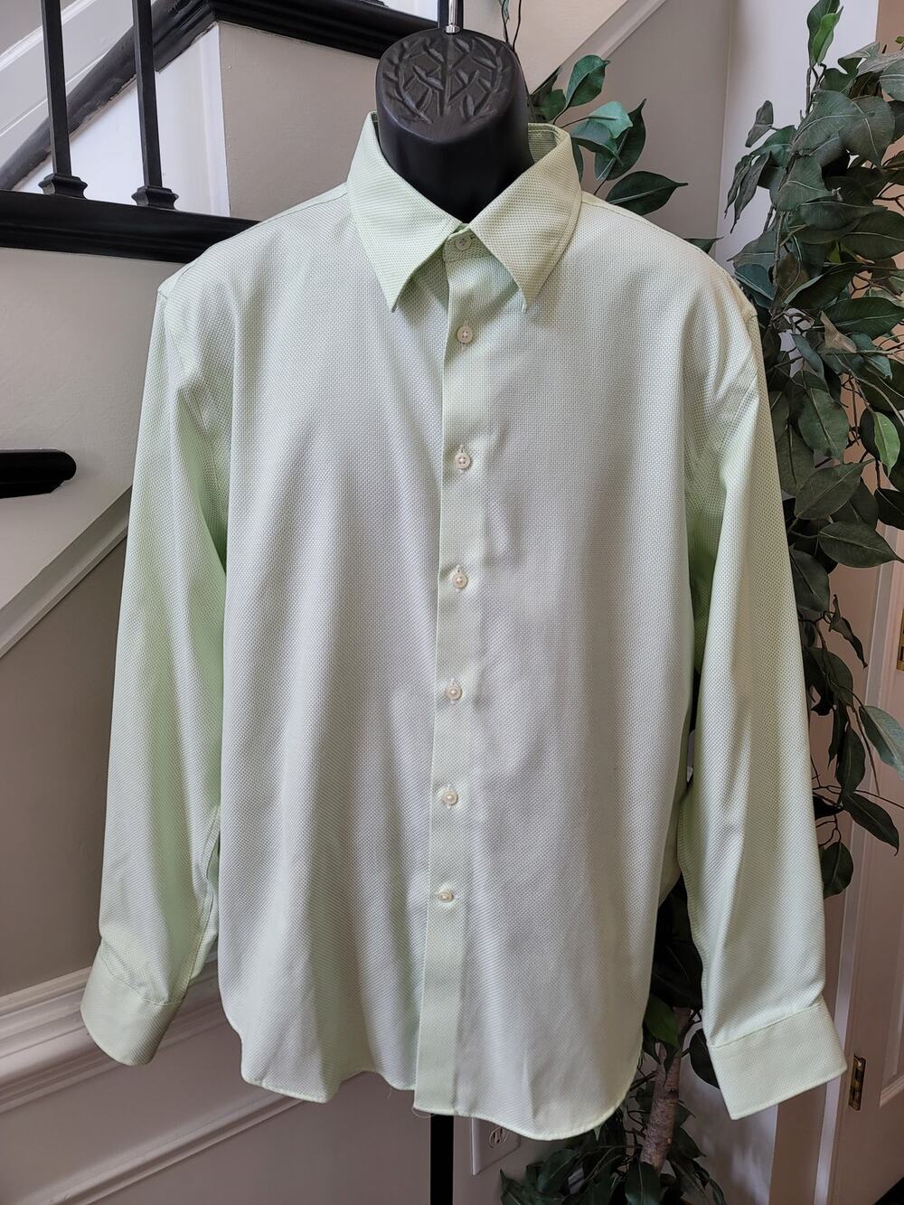 Egara Button-Down Shirt Men's Size X-Large Light Green Cotton Blend Long Sleeves